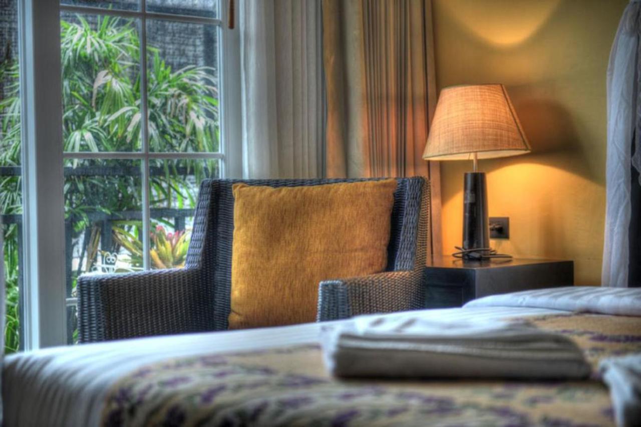 Baan PhuAnda Phuket Hotel Bagian luar foto