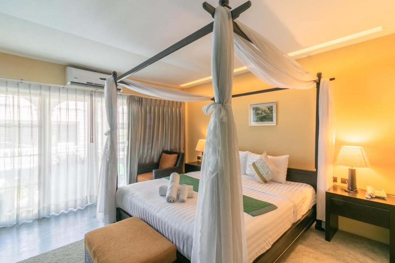 Baan PhuAnda Phuket Hotel Bagian luar foto
