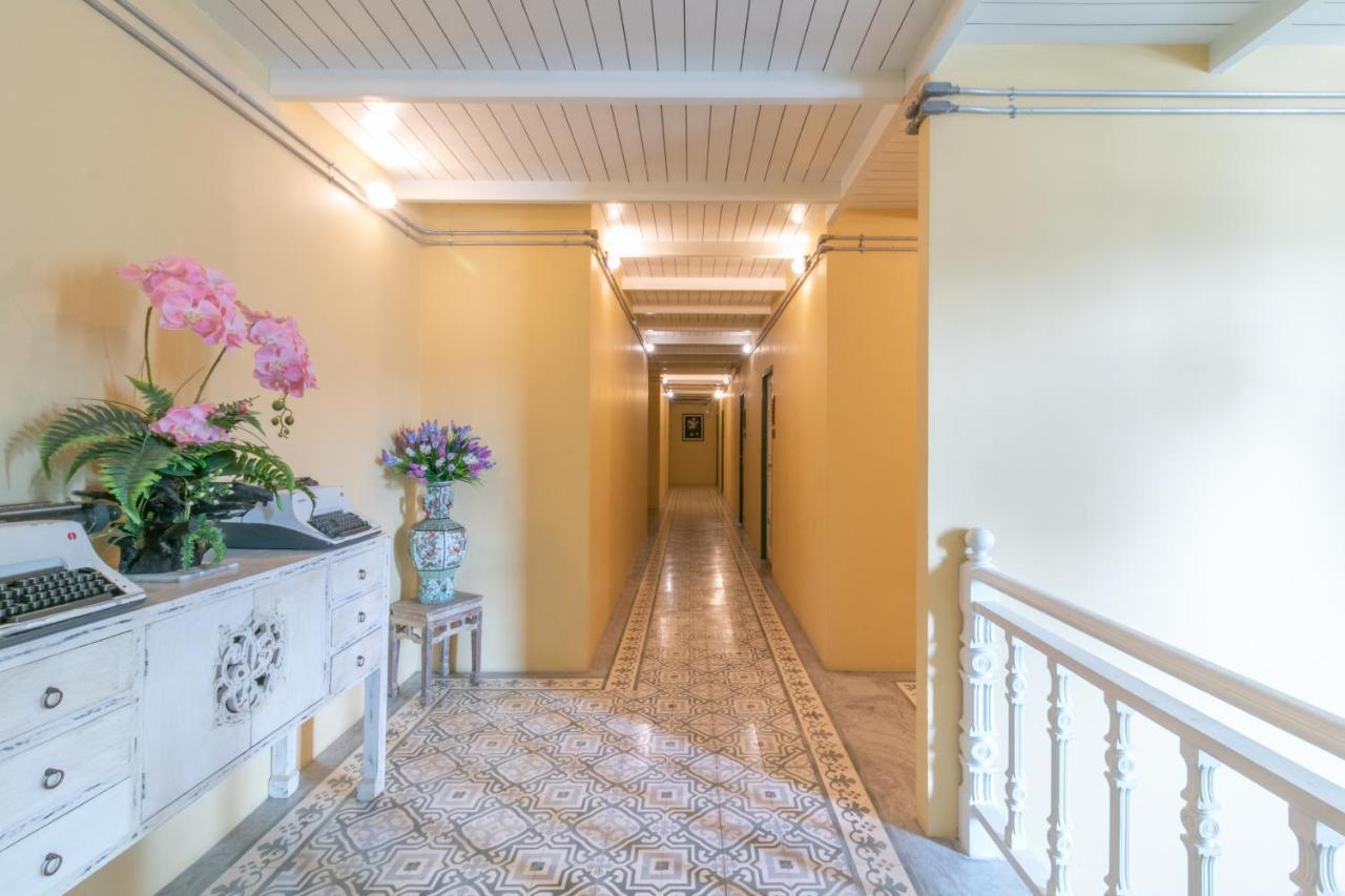 Baan PhuAnda Phuket Hotel Bagian luar foto